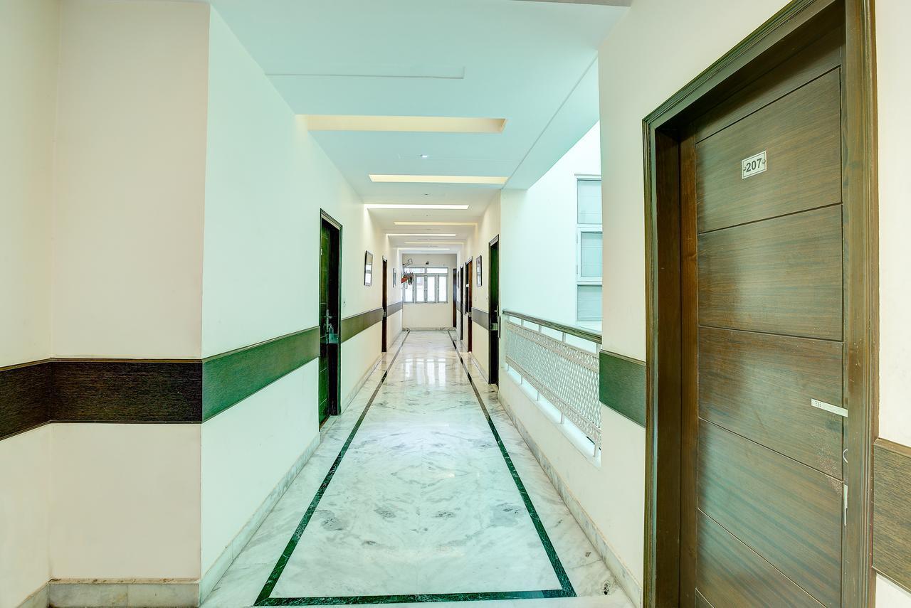Treebo C T International Hotel Delhi  Bagian luar foto