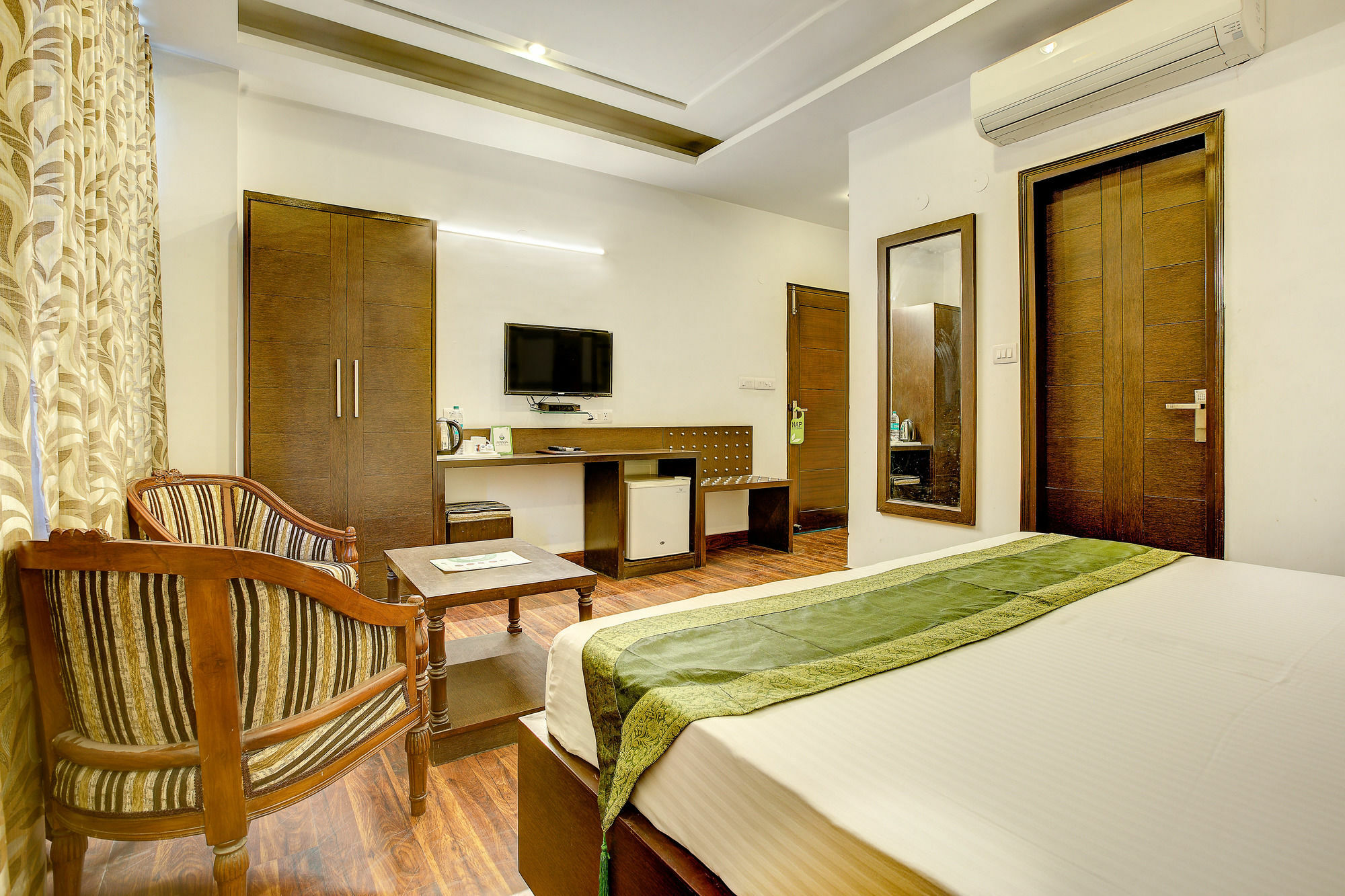 Treebo C T International Hotel Delhi  Bagian luar foto